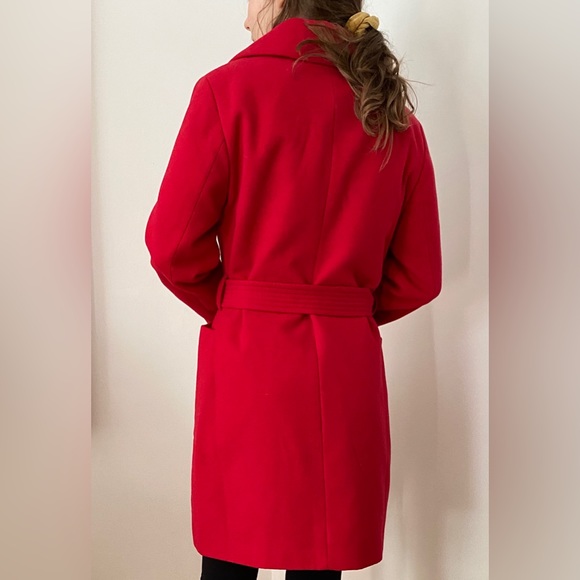 Medium long Fall Coat - Picture 2 of 4